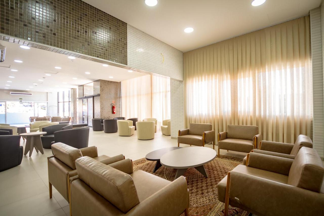 Hotel Confiance Barigui クリチバ エクステリア 写真