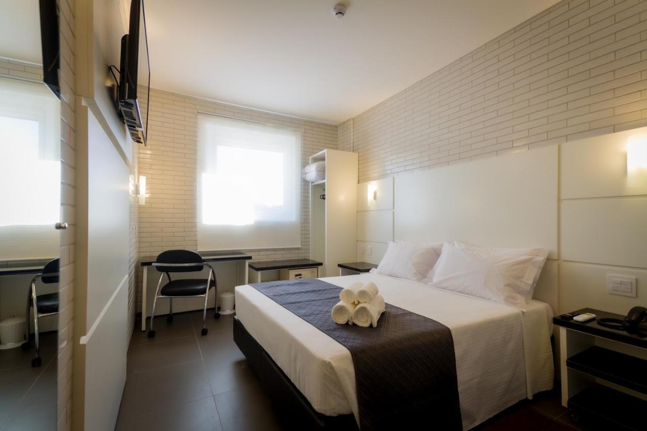 Hotel Confiance Barigui クリチバ エクステリア 写真